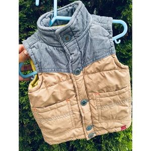 Sleeveless puffer Vest